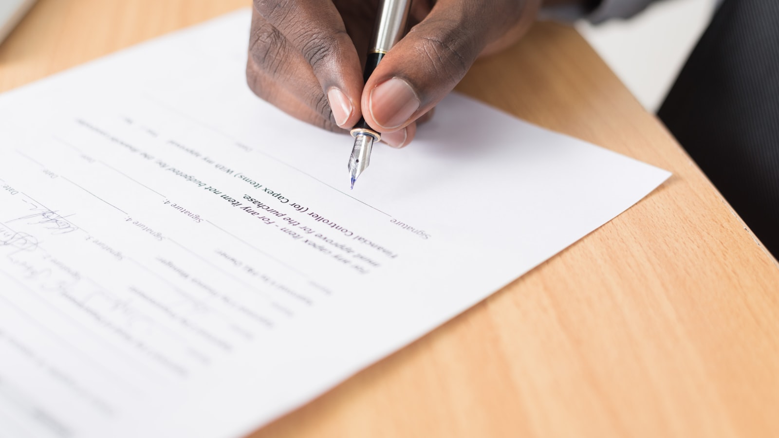 Notary Scam Red Flags in 2026: How to Spot Fake Notary Services Before You Share Your Documents