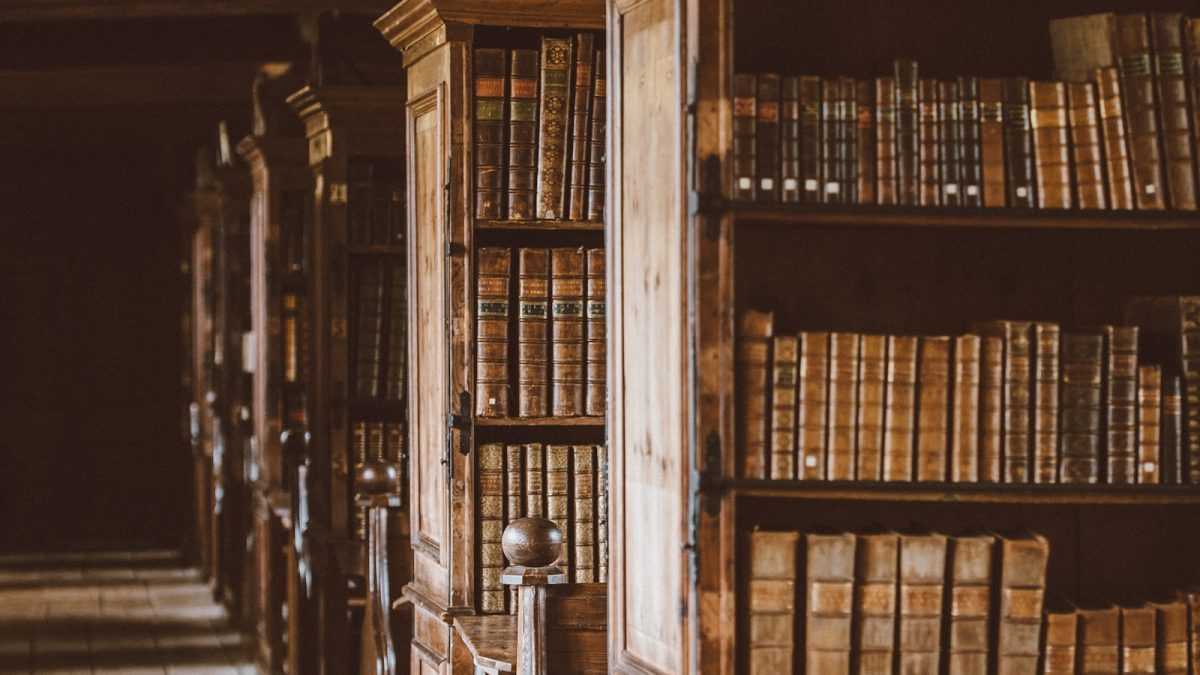 Library Notary Services in 2026: A Smart Option for Everyday Documents